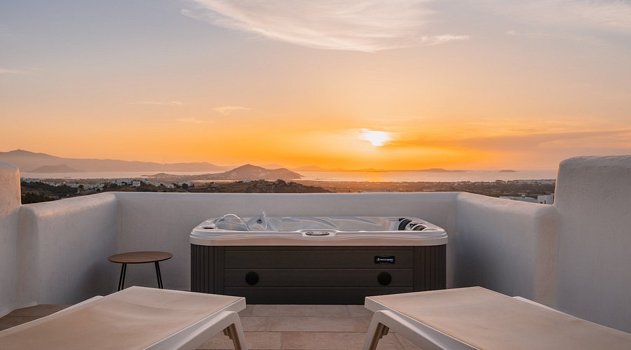 Celestial Drift Villas with Twilight Sunset Lounges